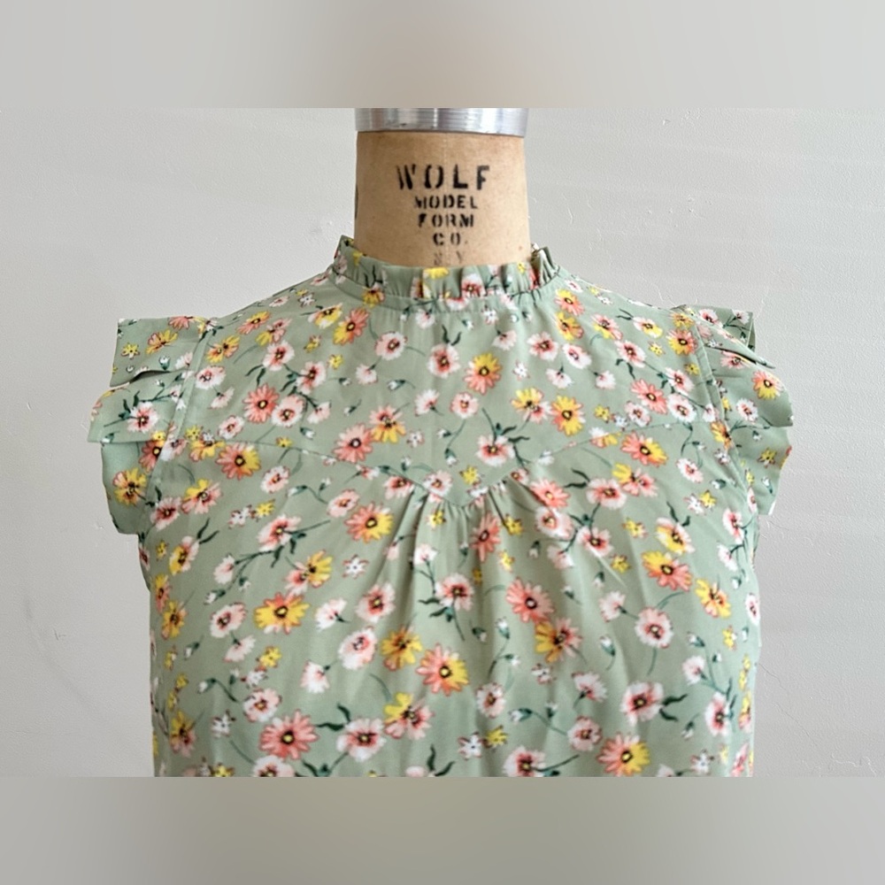 Monteau Mint Floral Blouse - Picture 3 of 12